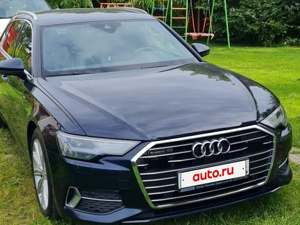 2019 Audi A6 40 TDI V (C8), синий, 4350000 рублей - вид 2