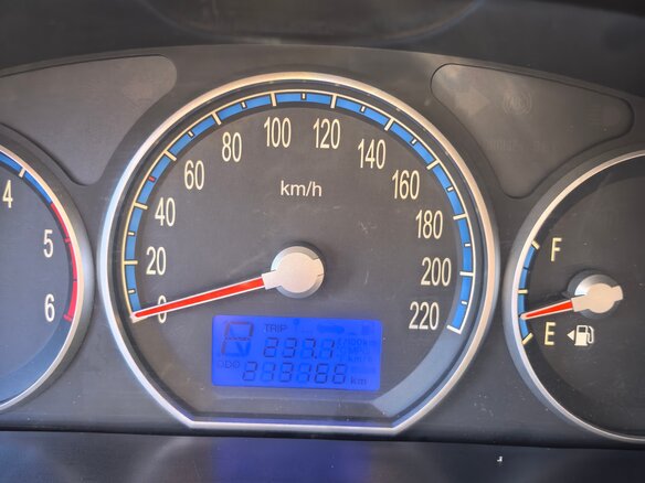 2008 Hyundai Santa Fe Classic Classic, чёрный, 930000 рублей - вид 8