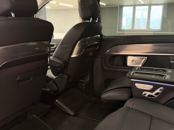 2026 Mercedes-Benz V-Класс Long 300 d длинный III (W447) Рестайлинг 2, чёрный, 17000000 рублей - вид 37