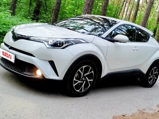 2020 Toyota C-HR I Рестайлинг, белый, 4750000 рублей, вид 1