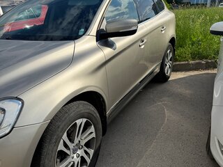 2015 Volvo XC60 I Рестайлинг, бежевый, 1600000 рублей, вид 3