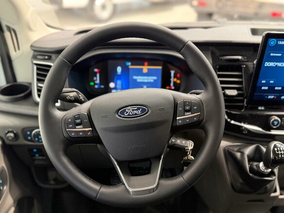 2025 Ford Transit, белый, 6550000 рублей - вид 16