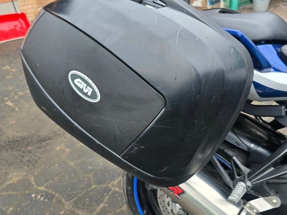 2011 Yamaha FZ1, синий, 629000 рублей - вид 12