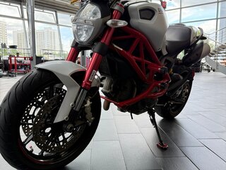 2011 Ducati Monster 796, белый, 629000 рублей, вид 3