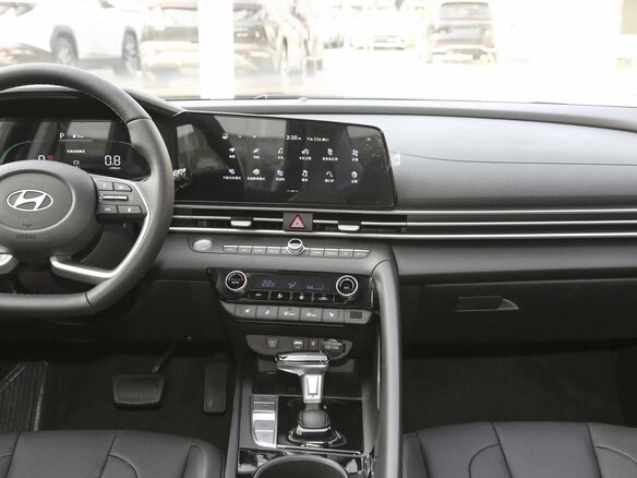 2026 Hyundai Elantra VII (CN7) Рестайлинг, белый, 1930000 рублей - вид 10