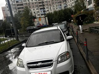2011 Chevrolet Aveo I Рестайлинг, белый, 320000 рублей, вид 1
