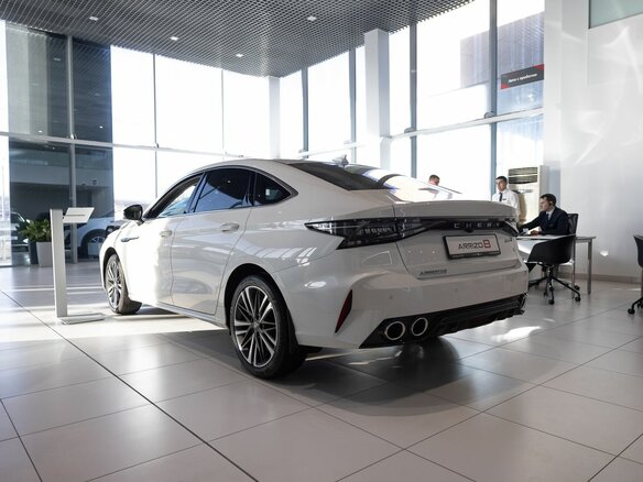 2025 Chery Arrizo 8, белый, 2865000 рублей - вид 3