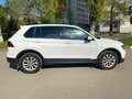 2019 Volkswagen Tiguan II, белый, 2450000 рублей - вид 2