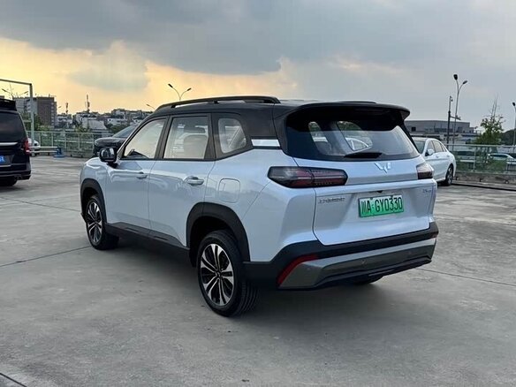 2026 Wuling Starlight 560, серебристый, 2100010 рублей - вид 6