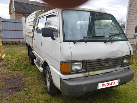 1993 Mazda Bongo, белый, 220000 рублей, вид 2