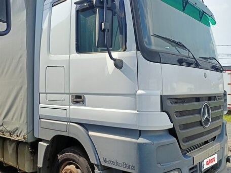 2004 Mercedes-Benz Actros, белый, 2499000 рублей, вид 4