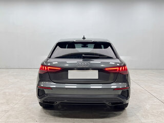 2022 Audi A3 Sportback 35 TFSI IV (8Y), серый, 2250000 рублей, вид 4