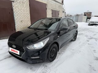 2017 Hyundai Solaris II, чёрный, 1050000 рублей, вид 1