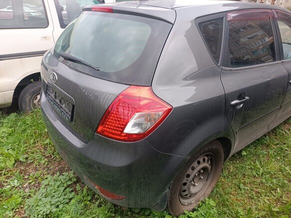 2012 Kia Ceed I Рестайлинг, серебристый, 517000 рублей - вид 8