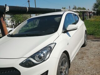 2013 Hyundai i30 II, белый, 820000 рублей, вид 1