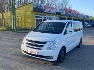 2012 Hyundai Grand Starex I, белый, 1750000 рублей, вид 3