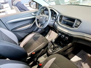 2025 Lada (ВАЗ) Vesta SW I Рестайлинг (NG), серебристый, 1767000 рублей, вид 3