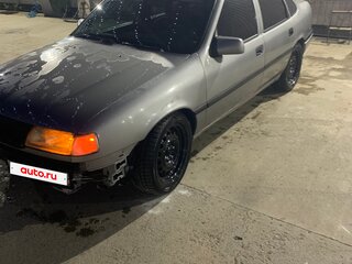 1994 Opel Vectra KAT A, серебристый, 180000 рублей, вид 5