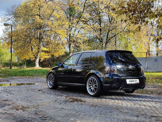 1999 Volkswagen Golf IV, чёрный, 1350000 рублей, вид 5