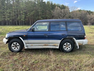1997 Mitsubishi Pajero II Рестайлинг, синий, 370000 рублей, вид 1