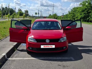 2012 Volkswagen Jetta VI, красный, 950000 рублей, вид 2