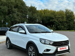2018 Lada (ВАЗ) Vesta SW Cross I, белый, 990000 рублей, вид 1