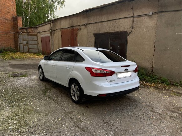 2013 Ford Focus III, белый, 799000 рублей - вид 8