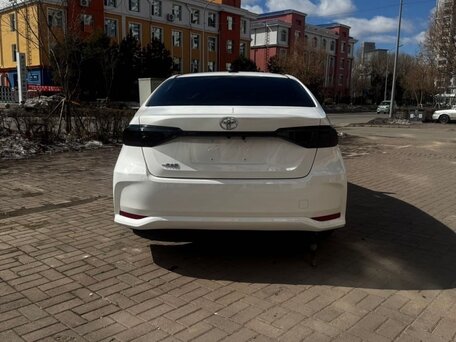 2022 Toyota Corolla XII (E210) Рестайлинг, белый, 1460000 рублей, вид 2