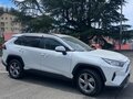 2019 Toyota RAV4 V (XA50), белый, 3200000 рублей - вид 5