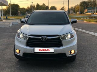 2015 Toyota Highlander III (XU50), белый, 3400000 рублей, вид 3
