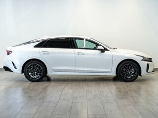 2025 Kia K5 III, белый, 3299000 рублей, вид 5