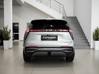 2025 Geely Atlas II, серебристый, 3723381 рублей, вид 4