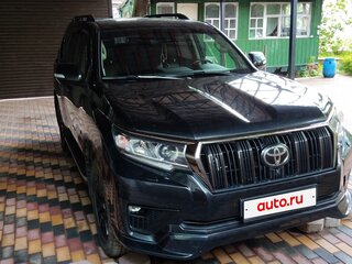 2020 Toyota Land Cruiser Prado 150 Series Рестайлинг 3, чёрный, 5650000 рублей, вид 2
