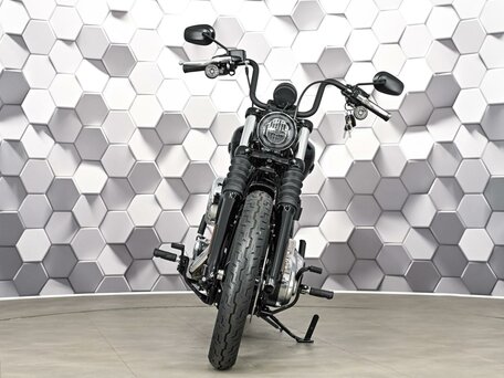 2025 Harley-Davidson Street Bob, чёрный, 1999000 рублей, вид 5