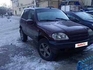 2003 Chevrolet Niva I, красный, 448000 рублей, вид 3