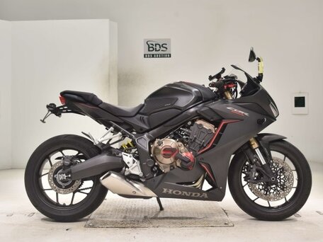 2020 Honda CBR 650R, чёрный, 790000 рублей, вид 2