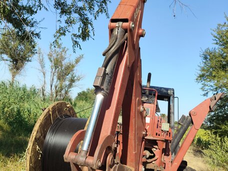 2004 DitchWitch Траншеекопатель, красный, 4850000 рублей, вид 4
