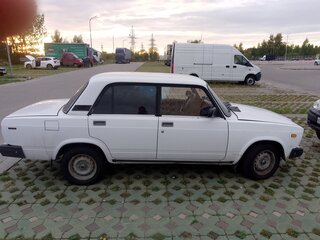 2004 Lada (ВАЗ) 2107, белый, 140000 рублей, вид 2