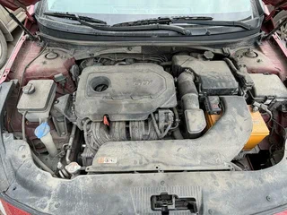 2017 Hyundai Sonata VII (LF) Рестайлинг, красный, 1000000 рублей, вид 5
