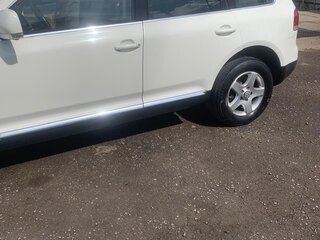 2006 Volkswagen Touareg I, белый, 980000 рублей, вид 3
