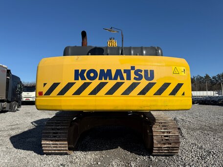 2017 Komatsu PC300, жёлтый, 7300000 рублей, вид 3
