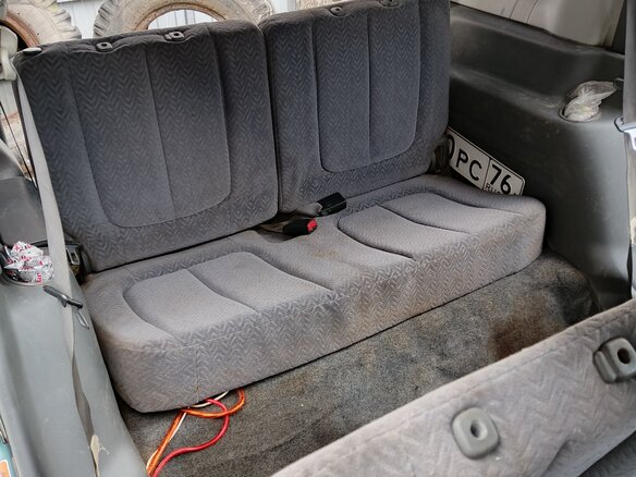 2001 Suzuki Grand Vitara XL-7 I Рестайлинг, зелёный, 370000 рублей - вид 12