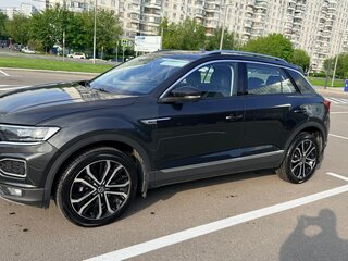 2021 Volkswagen T-Roc I (China Market), серый, 2390000 рублей, вид 5