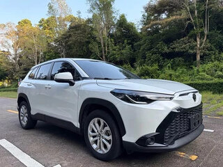 2023 Toyota Frontlander I, белый, 3400000 рублей, вид 3