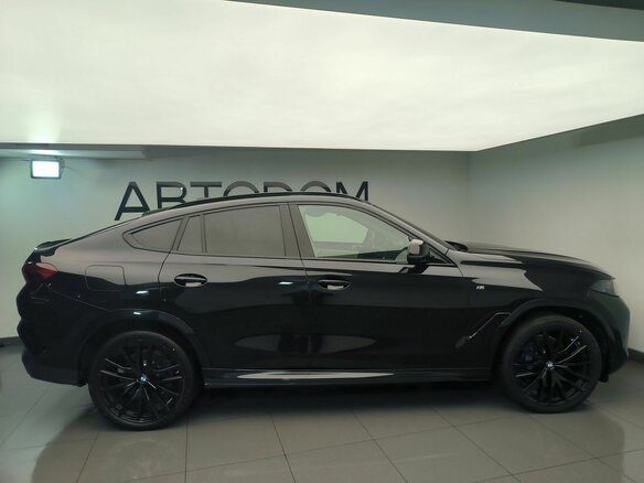 2025 BMW X6 40d III (G06) Рестайлинг, чёрный, 17600000 рублей - вид 2