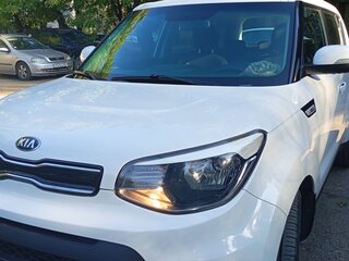 2017 Kia Soul II Рестайлинг, белый, 1180000 рублей, вид 5