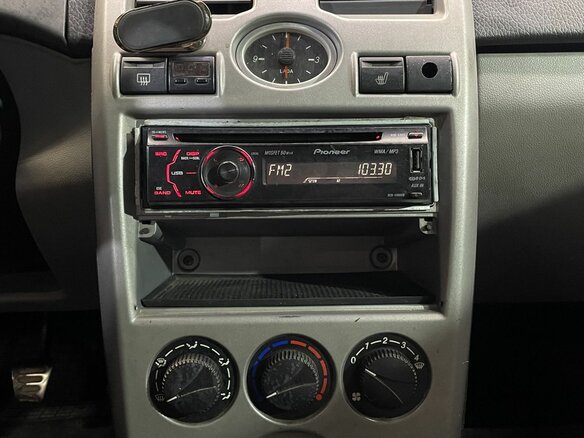 2009 Lada (ВАЗ) Priora I, красный, 125000 рублей - вид 13