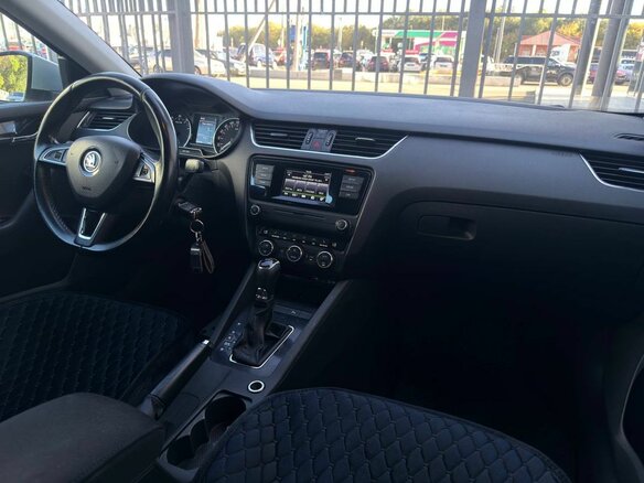 2015 Skoda Octavia III (A7), серебристый, 1374000 рублей - вид 14