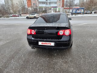 2010 Volkswagen Passat B6, чёрный, 600000 рублей, вид 3