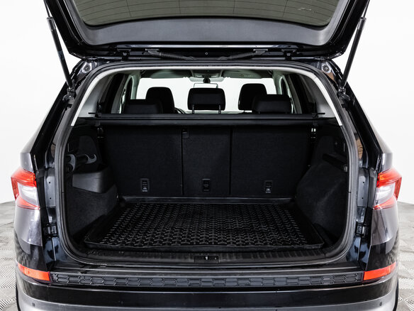 2020 Skoda Kodiaq I, чёрный, 1849000 рублей - вид 18